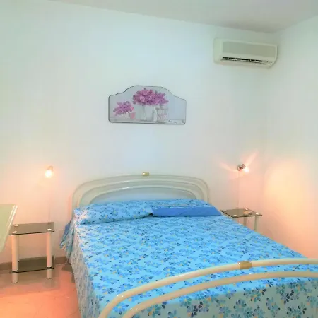 Donna Carmela Apartment *