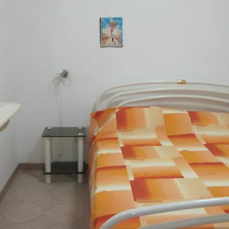 Donna Carmela Apartment